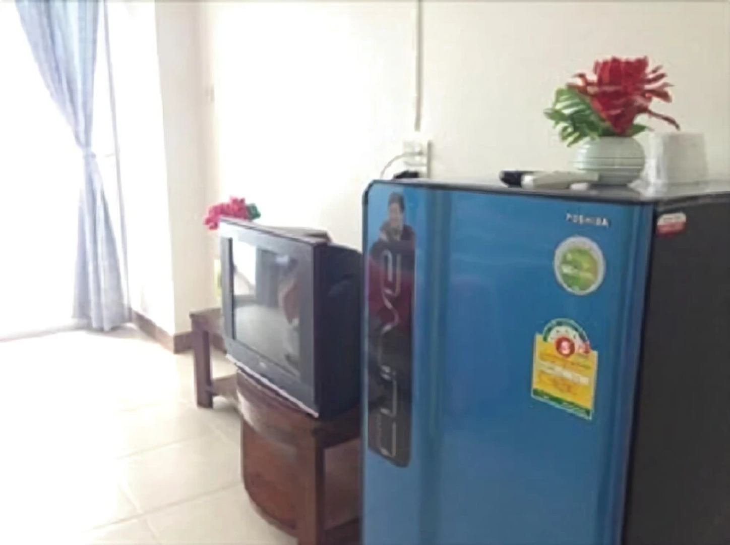 Suchart Leelawadee Home