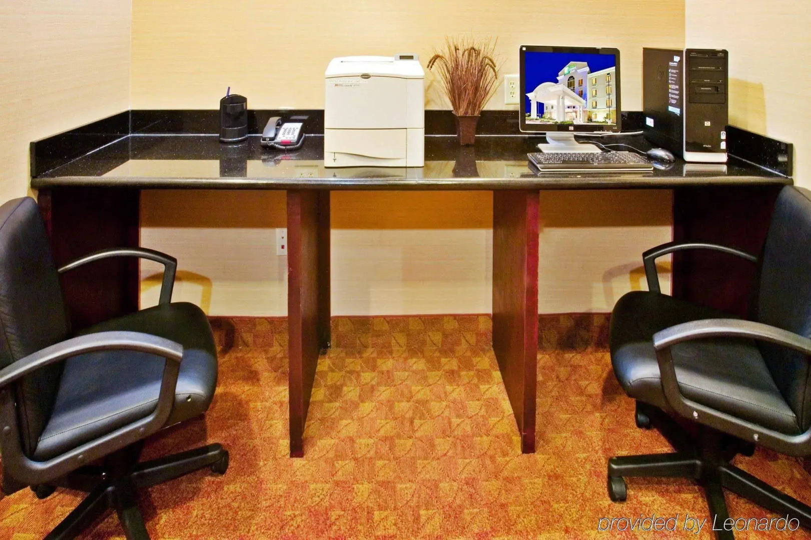 Holiday Inn Express Hotel & Suites Terrell by IHG