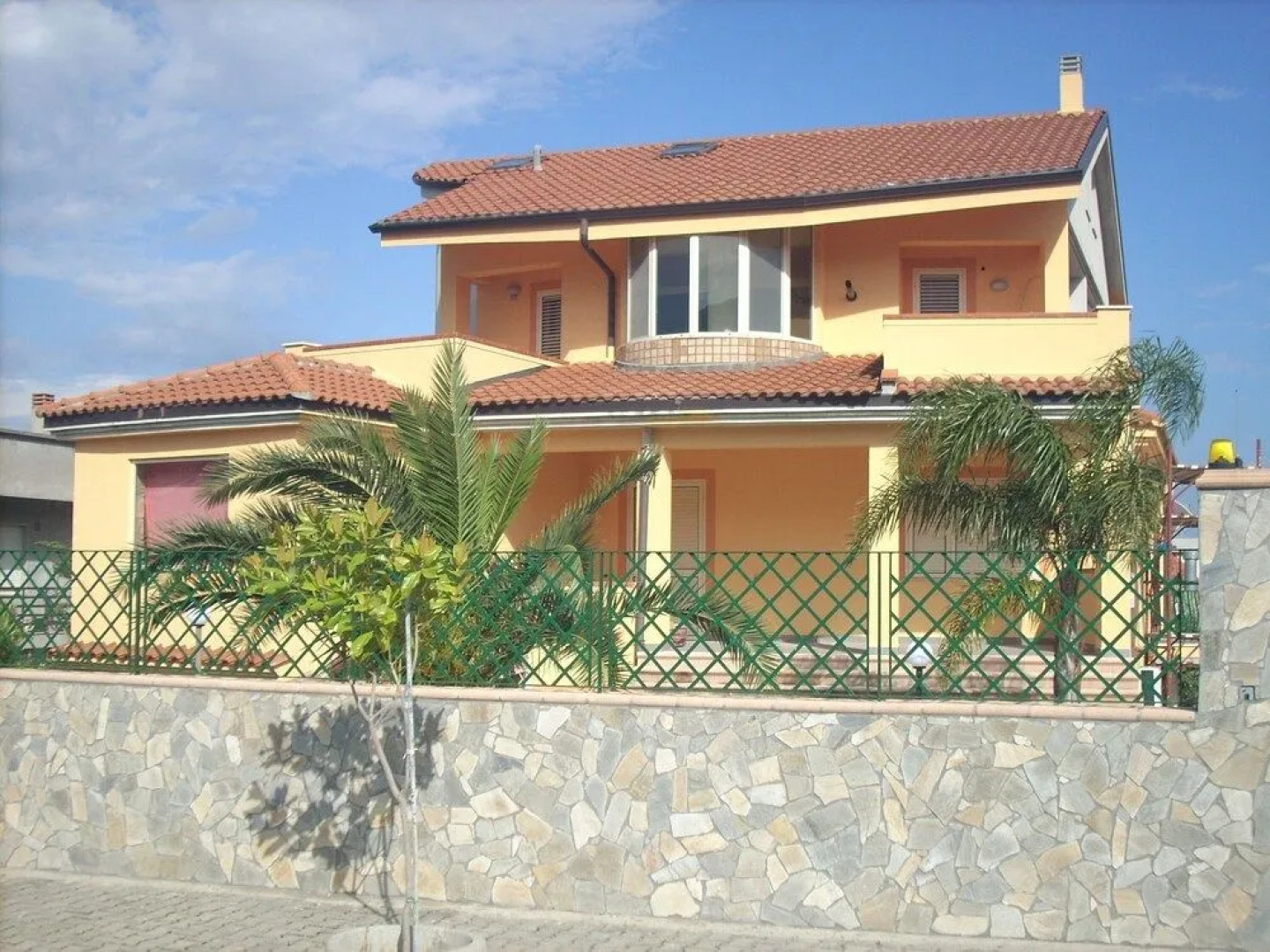 Villa Hermosa B And B