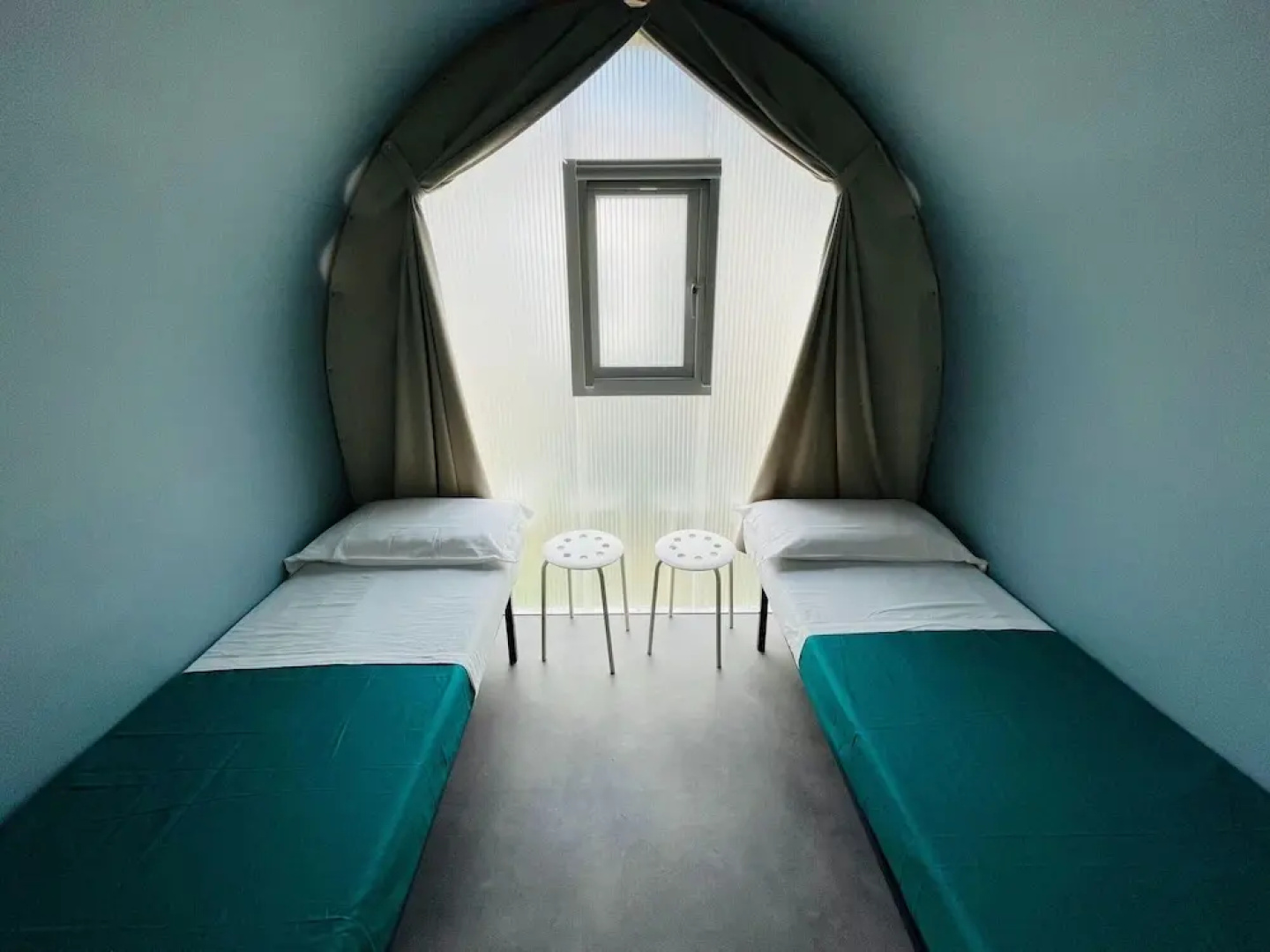 Lovely Safari Tent With a Great View of Lake Trasimeno