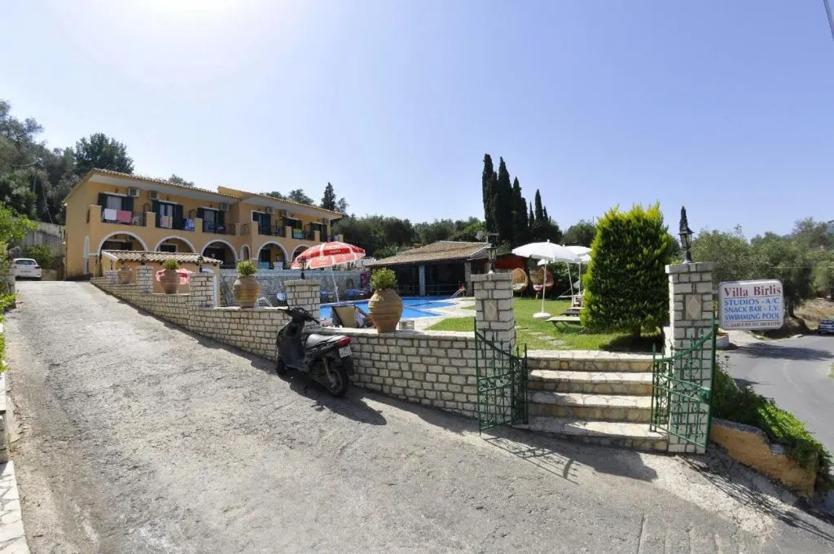 Villa Birlis