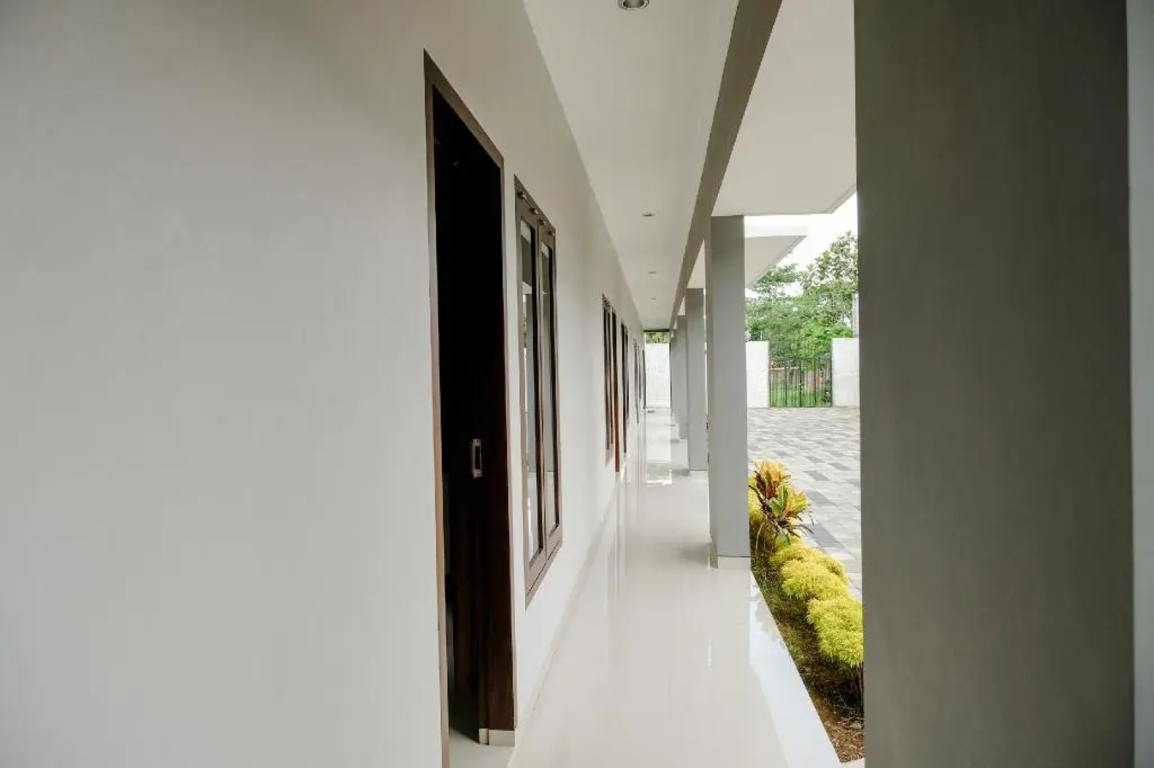 OYO 2140 Hs Residence