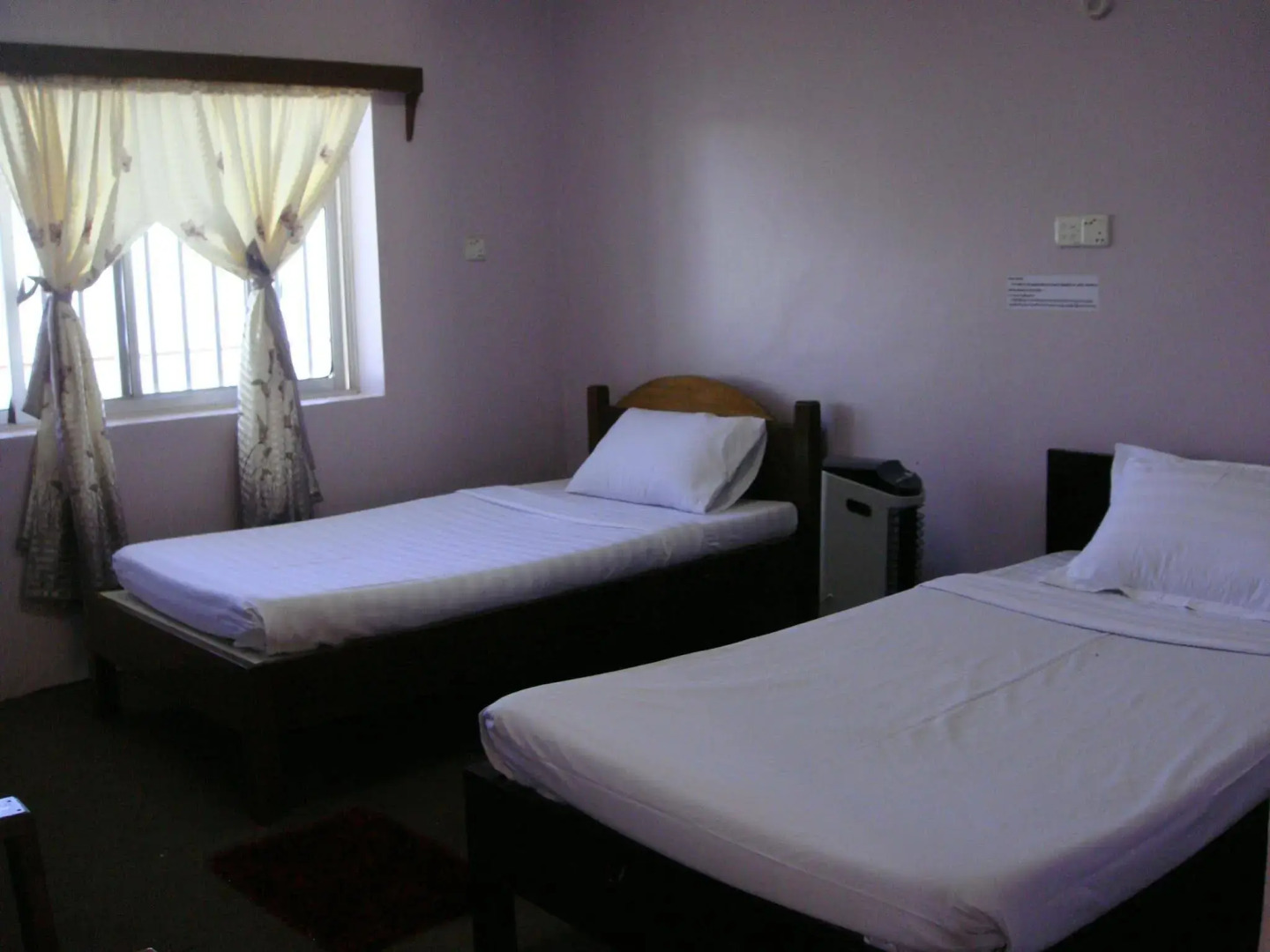 Kyaik Hto Hotel - The Golden Rock Pagoda