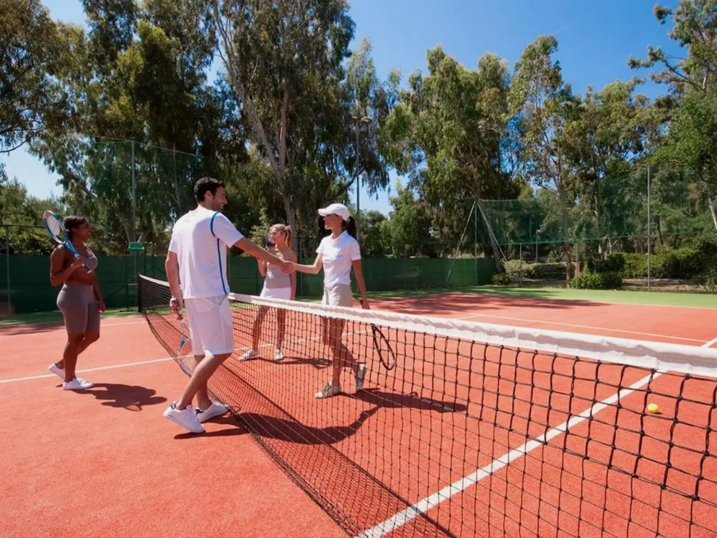 Serene Stay by the Shore