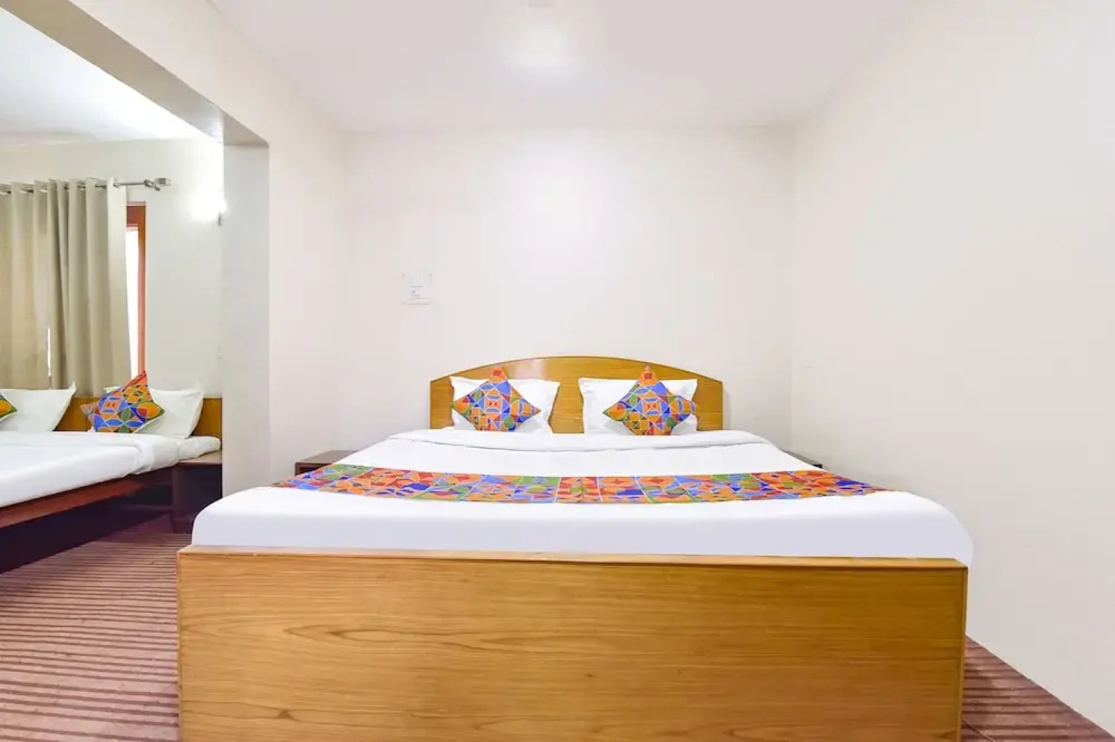 Hotel Legend Residency