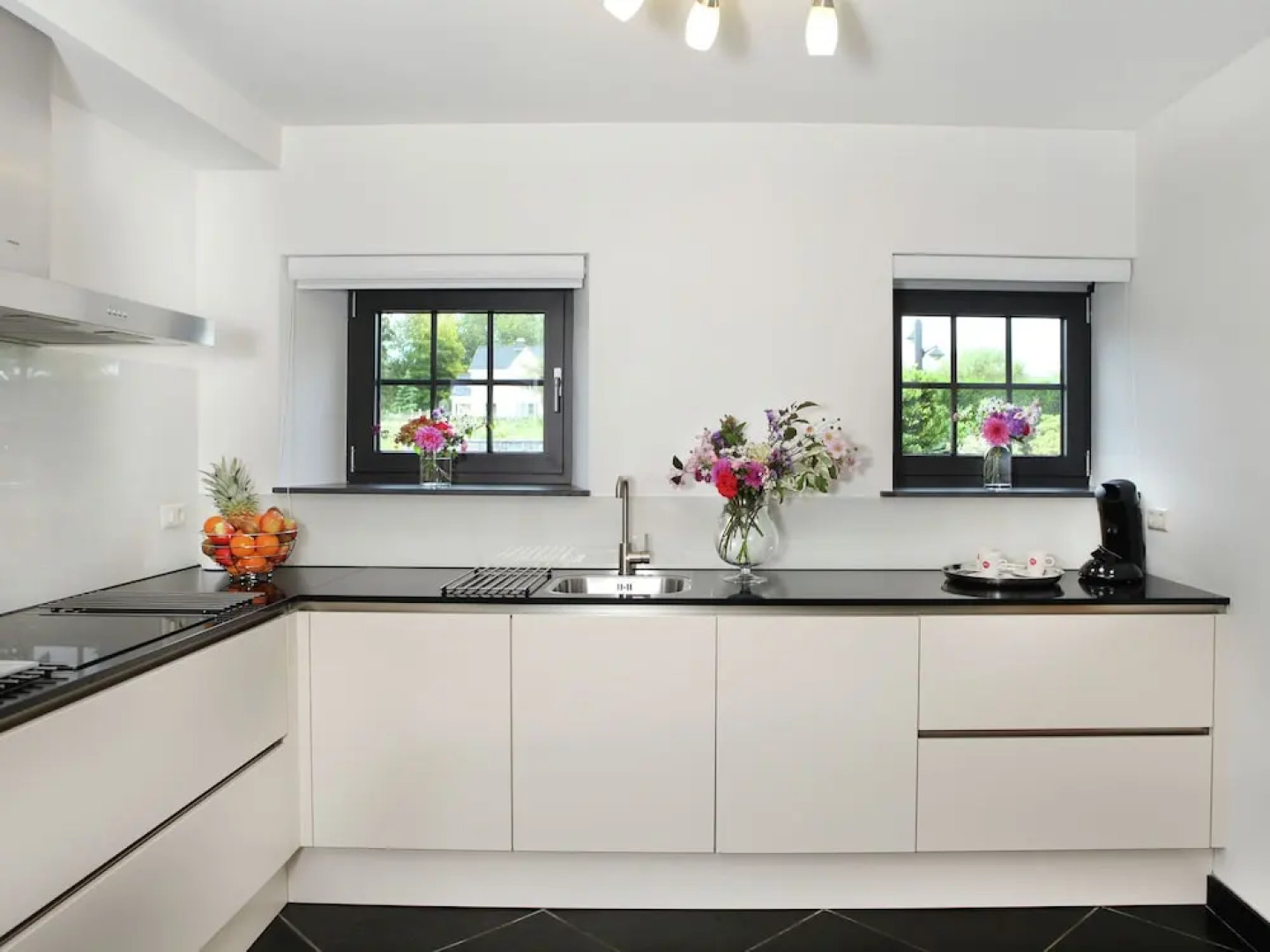 Quaint Holiday Home With Fenced Garden in Epen