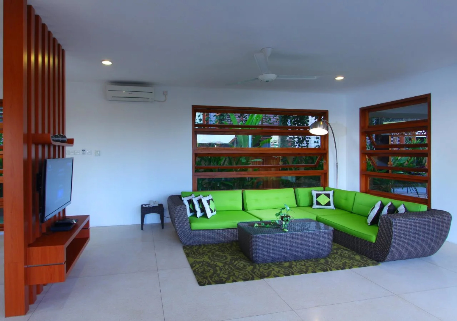 Papillon Umalas Villas