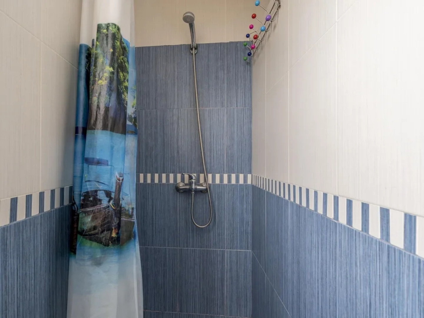 Modern Holiday Home in Garrobillo With Private Swimming Pool