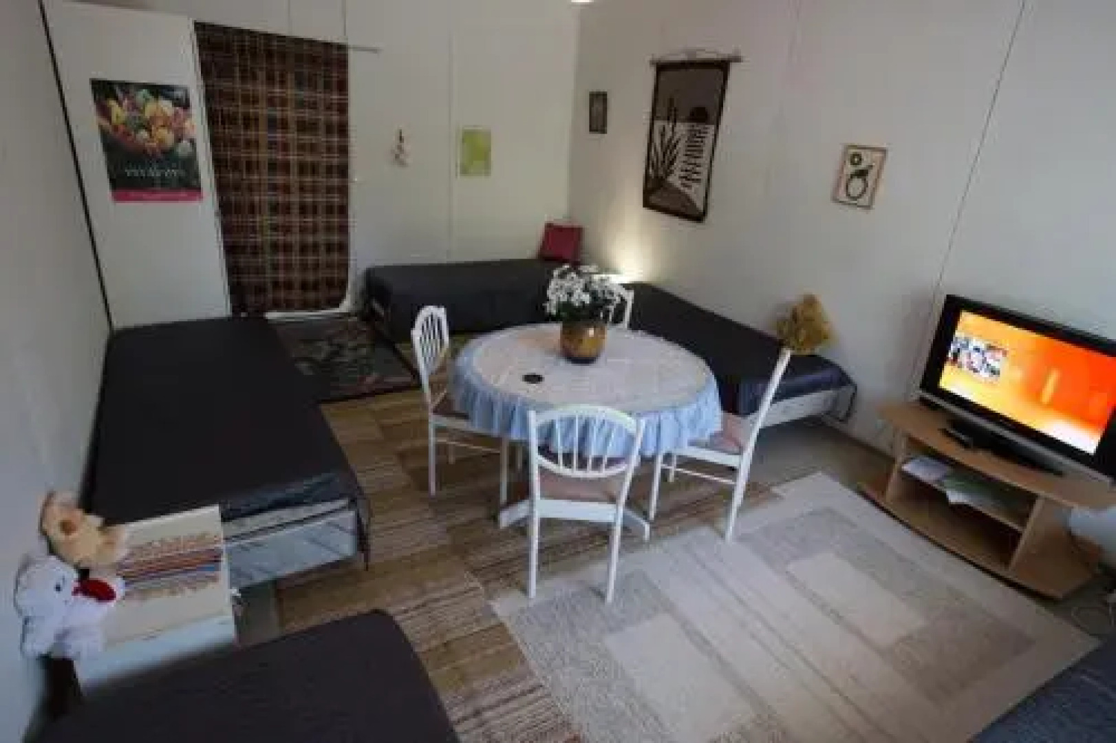 Three Elephants Guesthouse