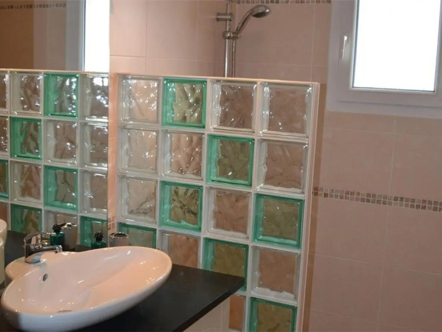 Maison Vallon-Pont-d'Arc, 4 pièces, 6 personnes - FR-1-382-63