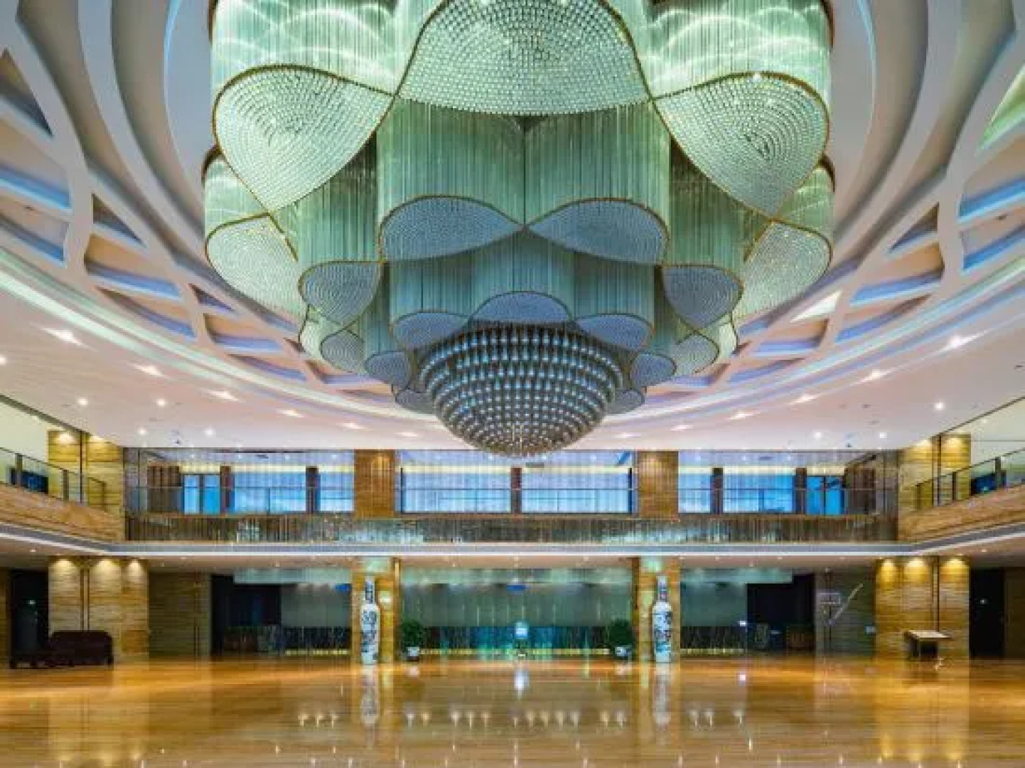 Zhangjiajie World Water Four Seasons International Hotel