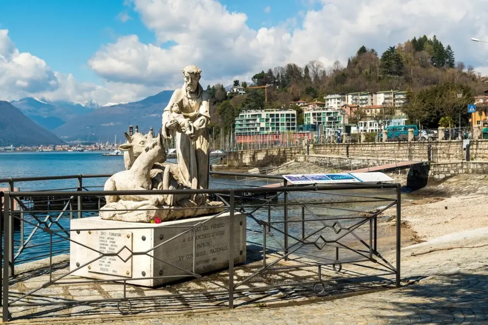 La Brezza Del Lago Maggiore With View