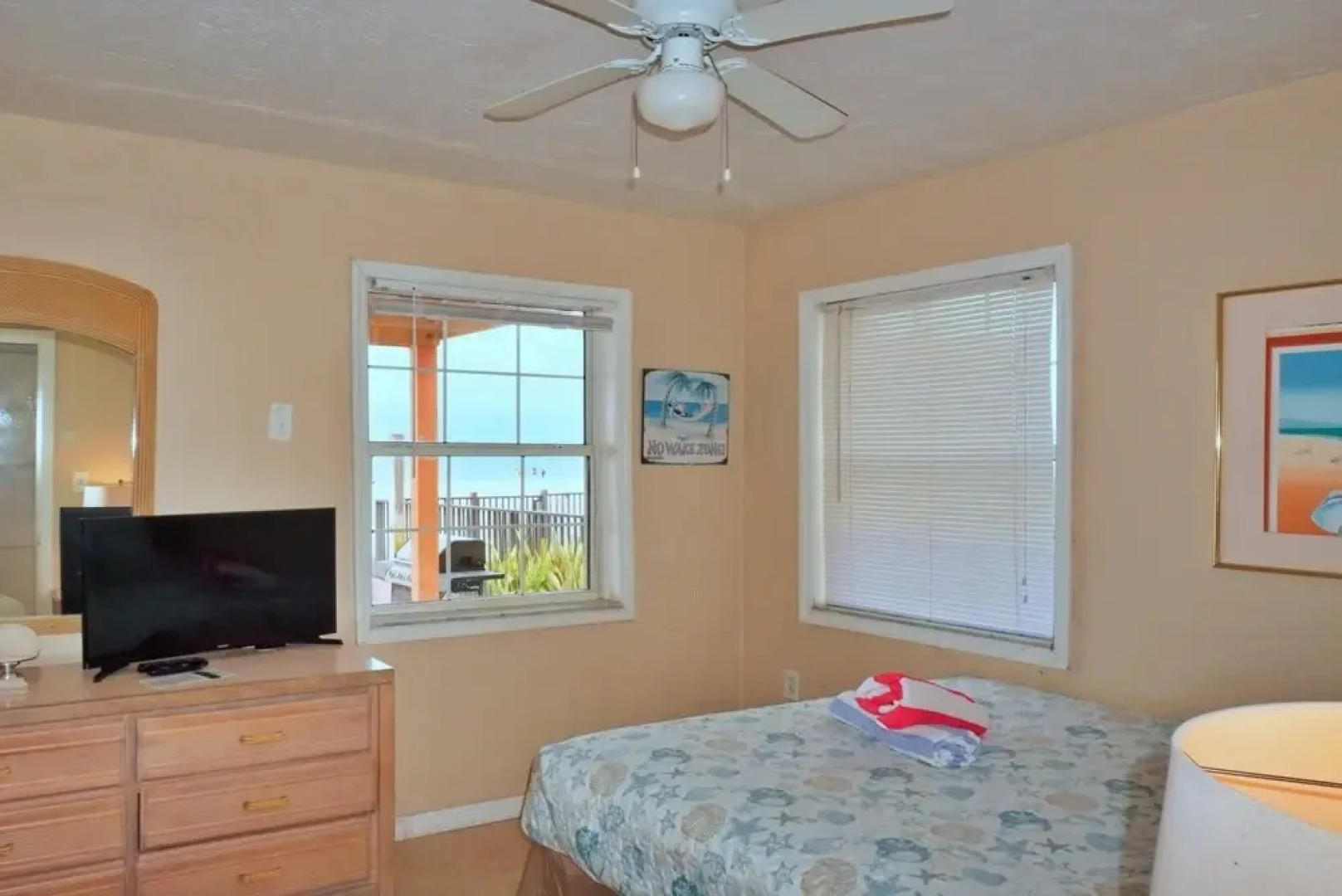 Misty Isles Redington Beachfront Suite 2