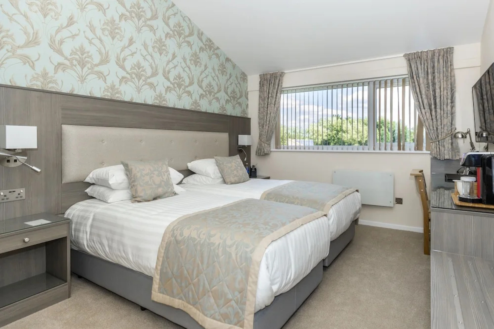 Kingfisher Country Club