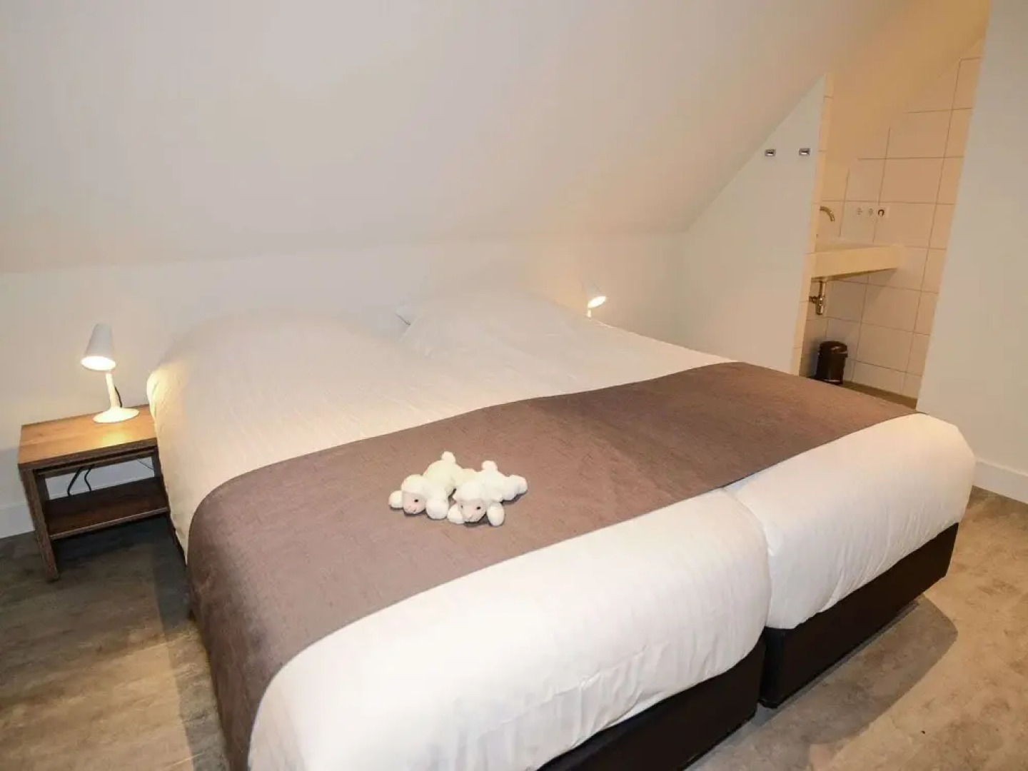 Peaceful Villa in De Koog near Sea