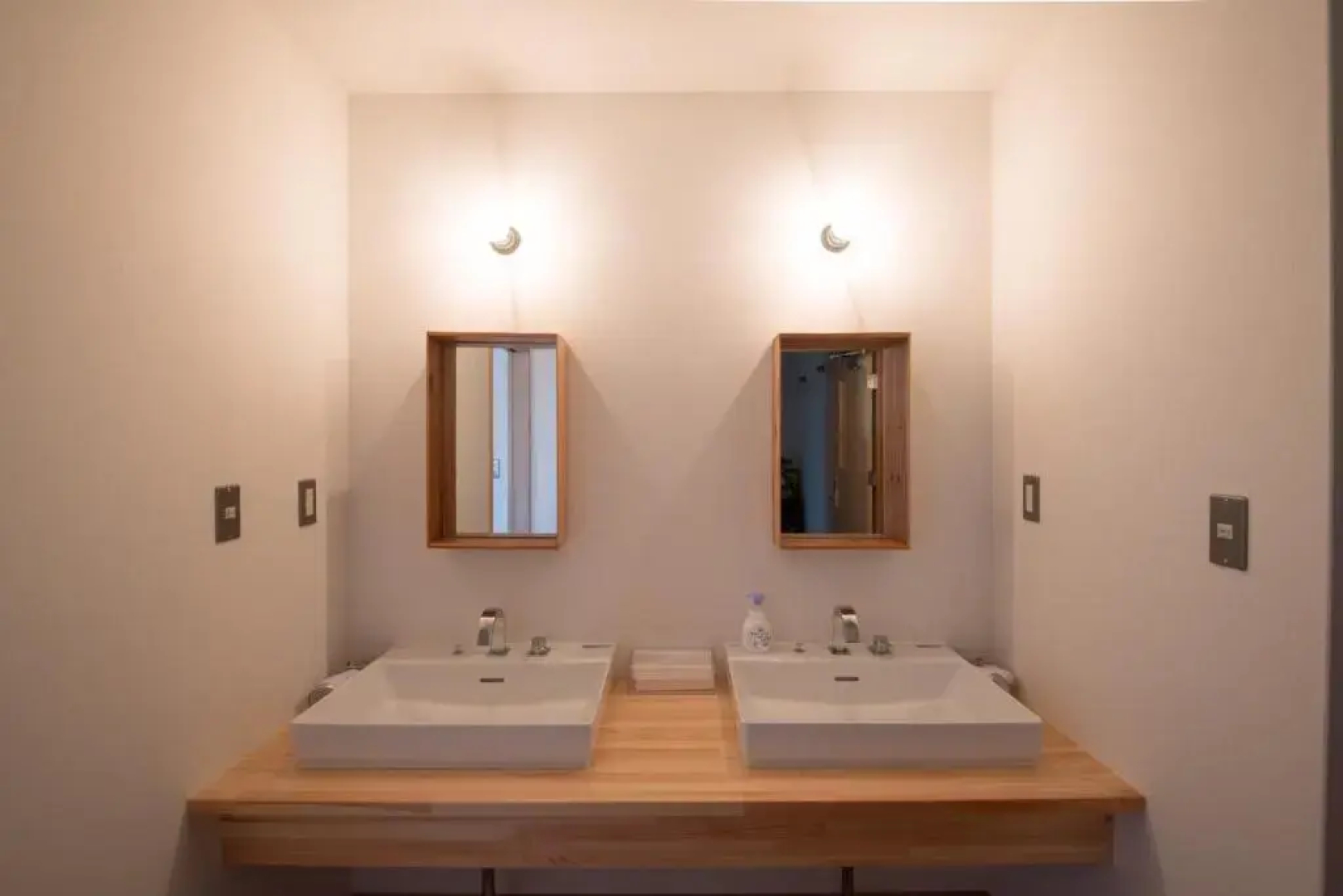 Shioya Hostel