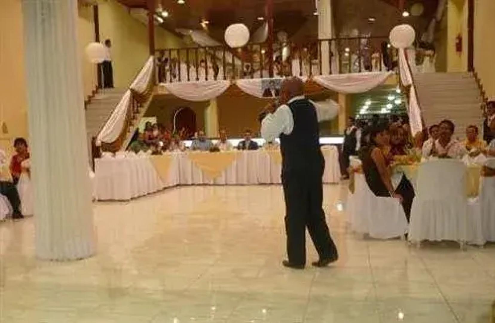 Royal Inn & Casino Hotel