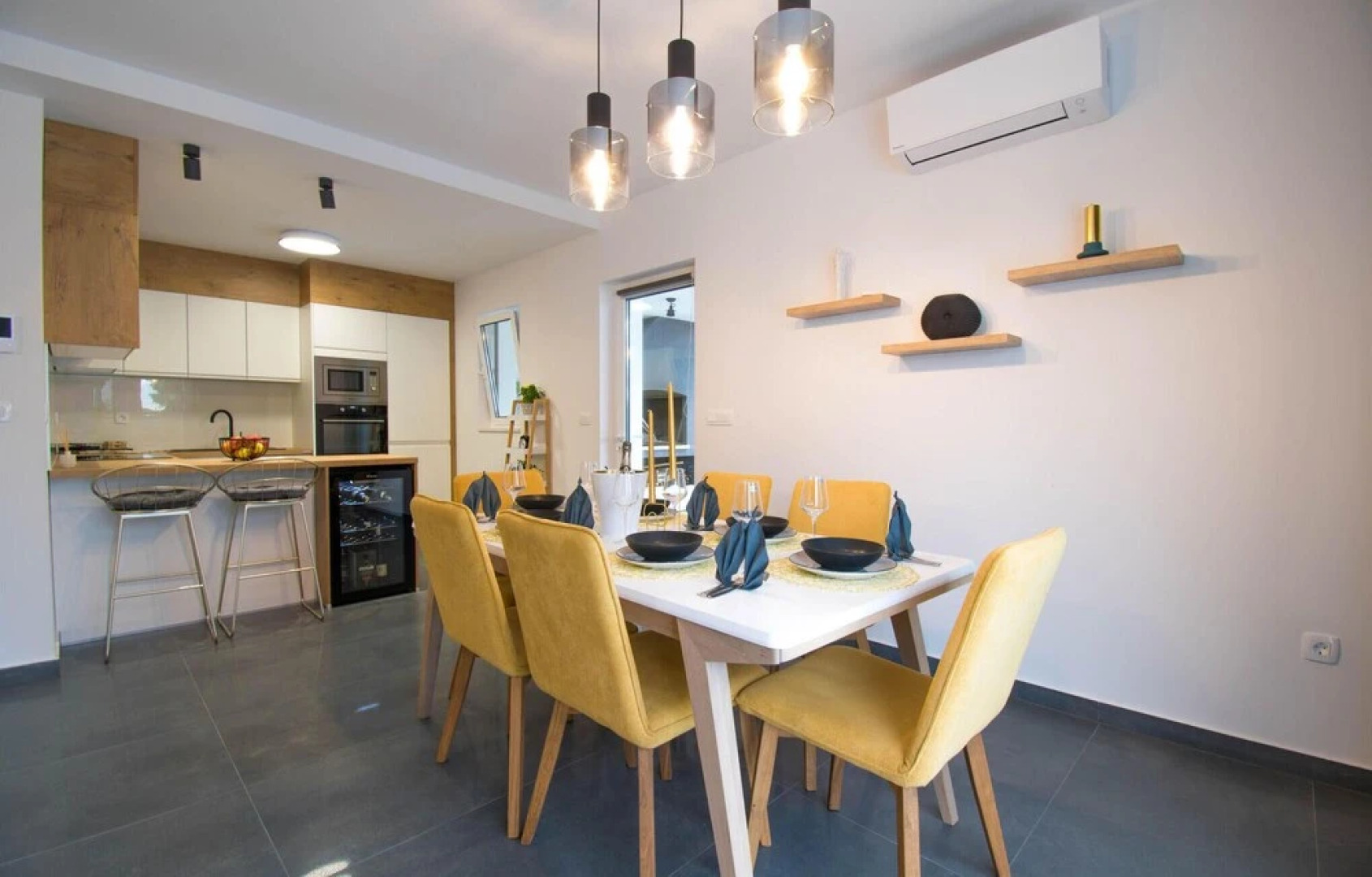 Beautiful Home in Bast With Outdoor Swimming Pool, Wifi and 3 Bedrooms