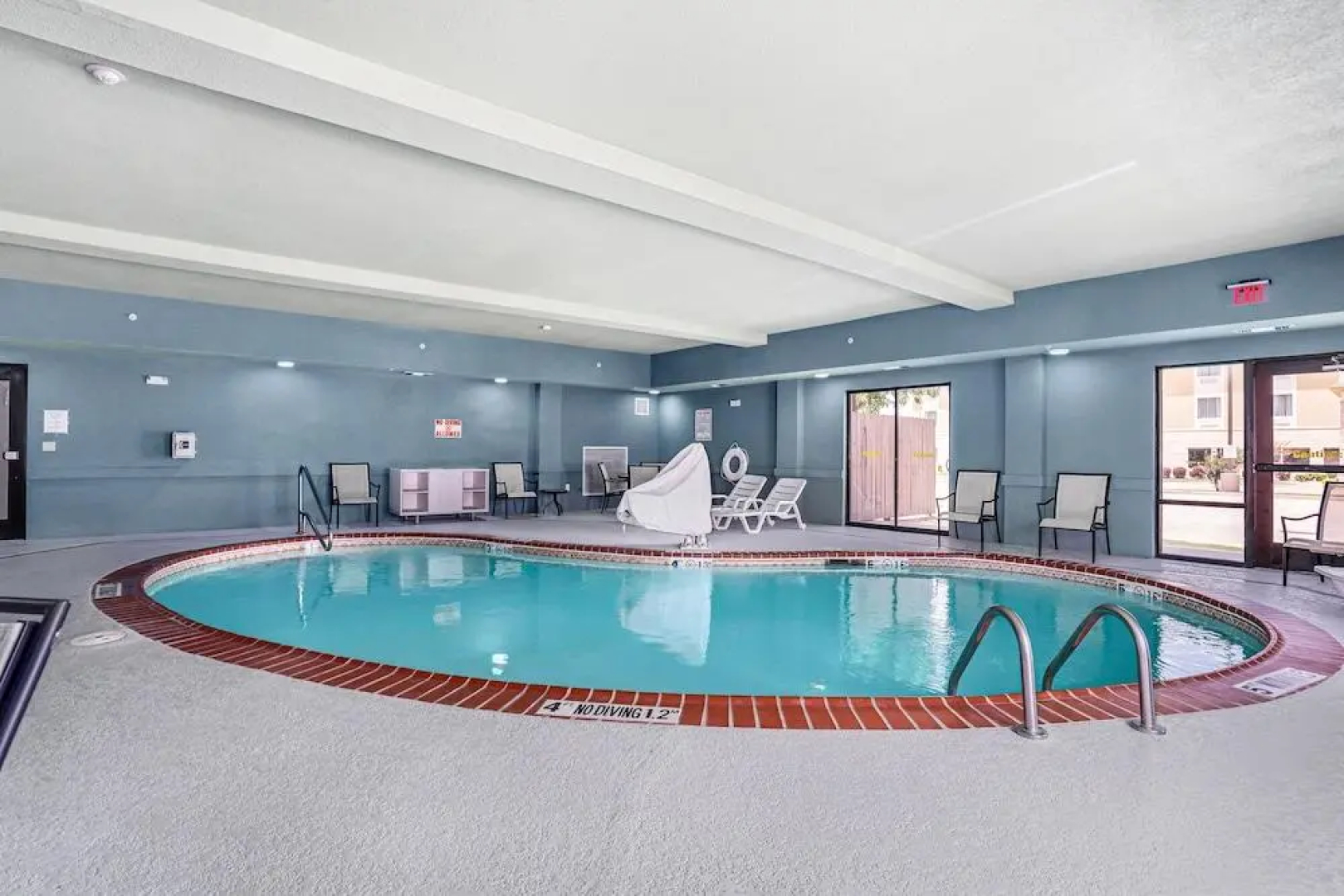 Holiday Inn Express Van Buren Fort Smith Area