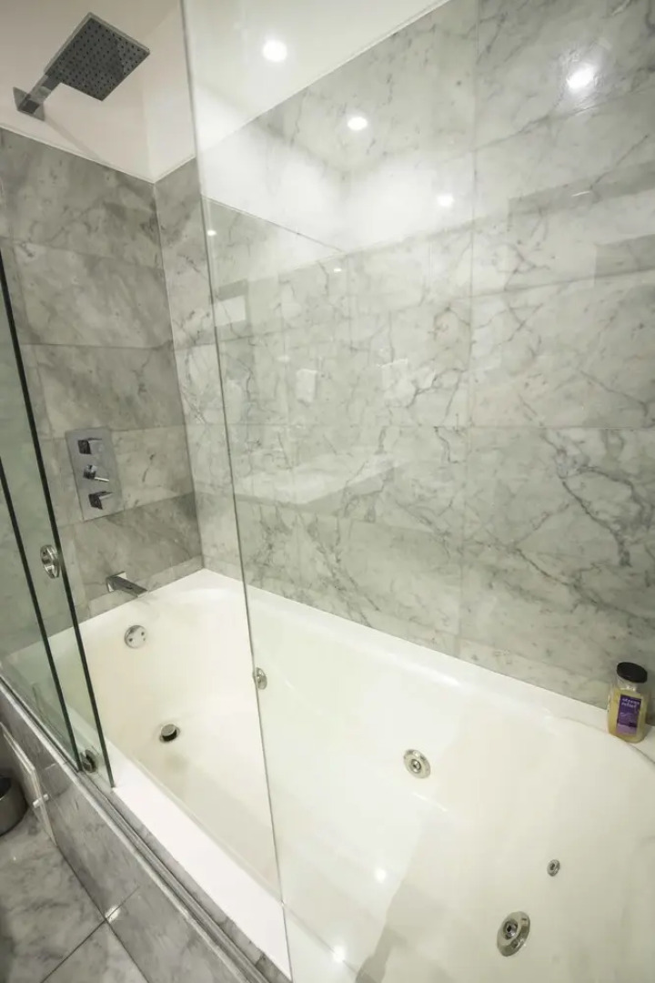 Moon Luxury Apartments