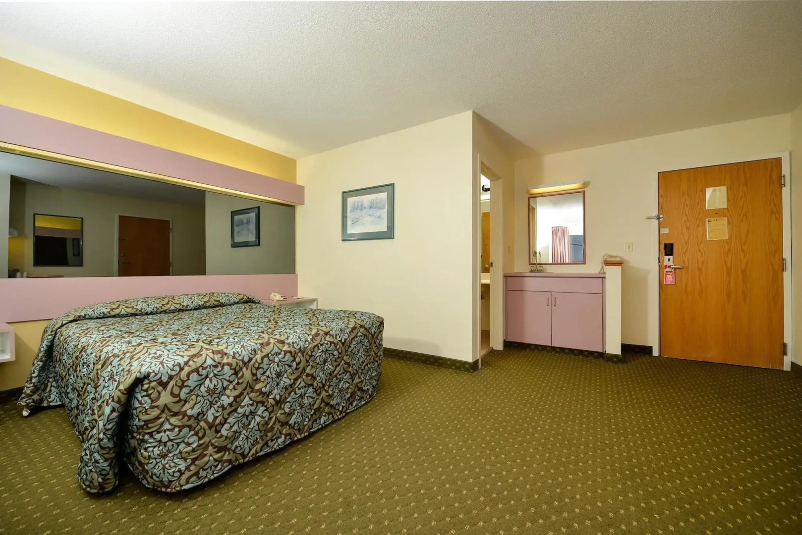 Americas Best Value Inn East Syracuse