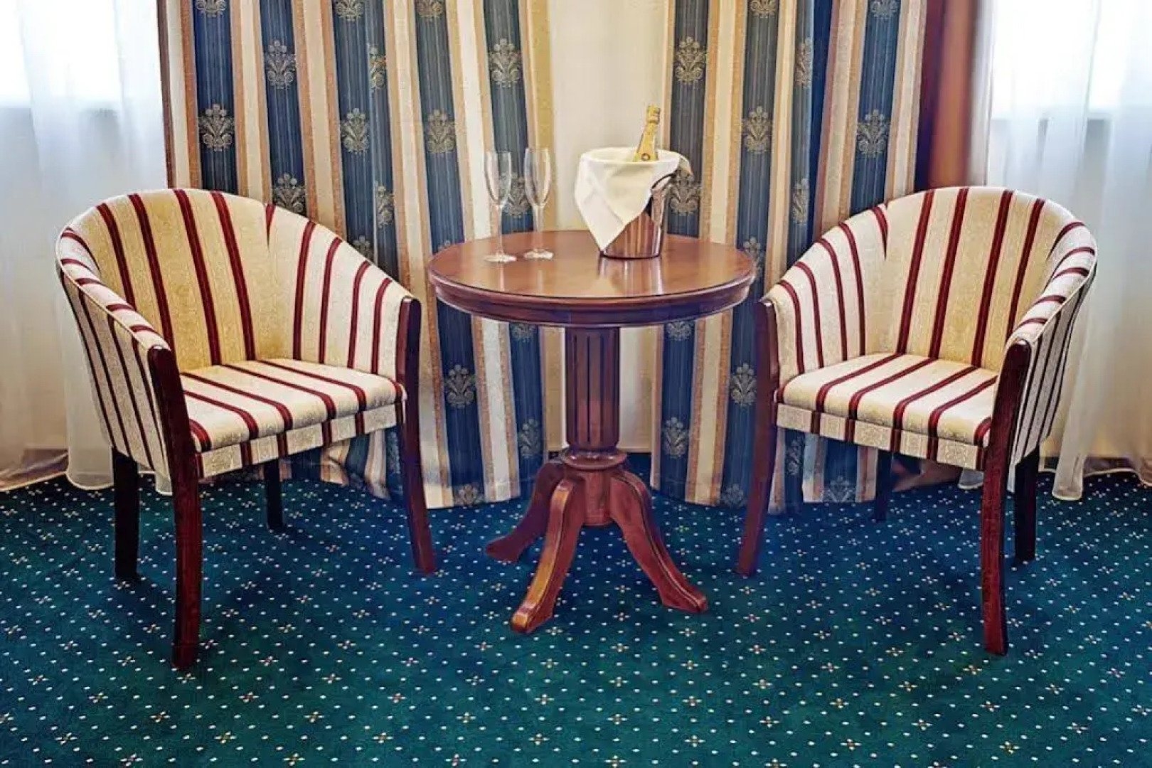 Отель West Park