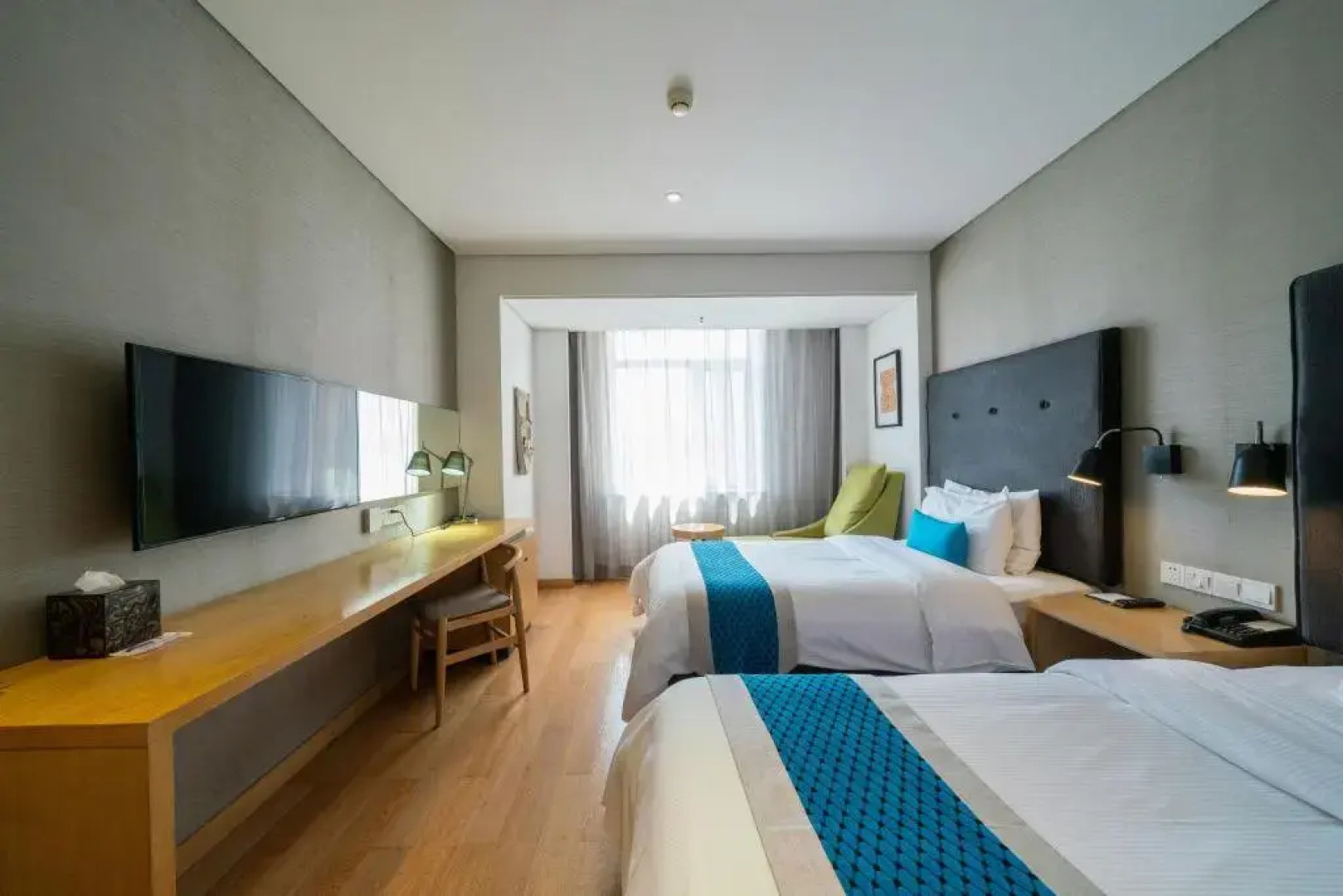 Yitel Collection Shenyang Sanhao Street