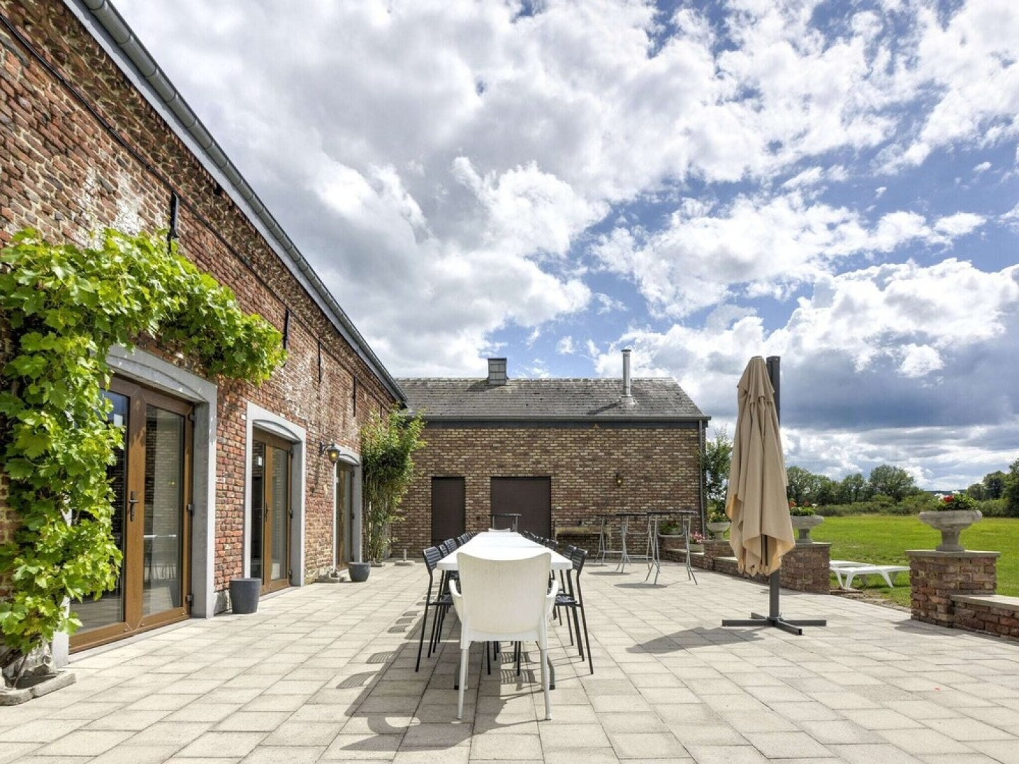 Group Accommodation for Families in Houyet