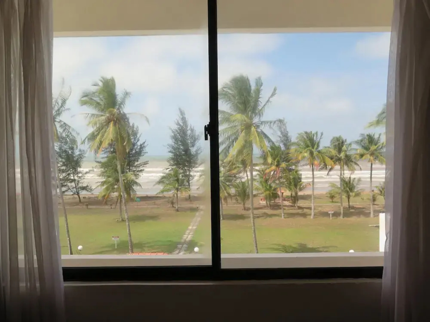 Sea View Resort Hotel & Apartments
