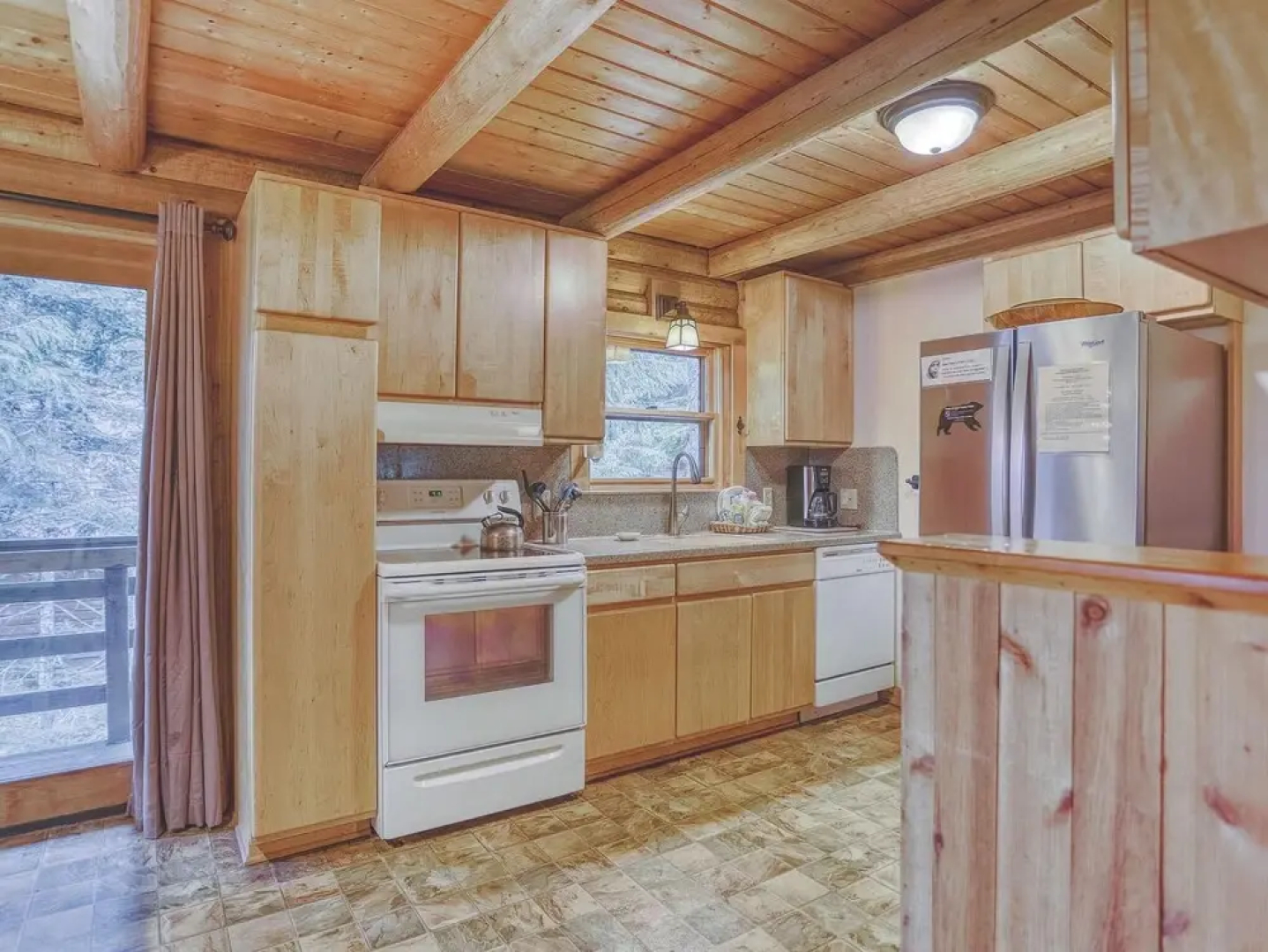 Cedarwood Lodge