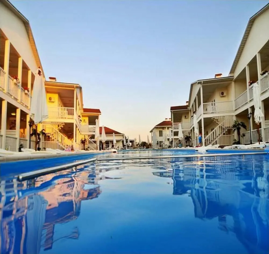 Клуб GoodZone Panorama Затока