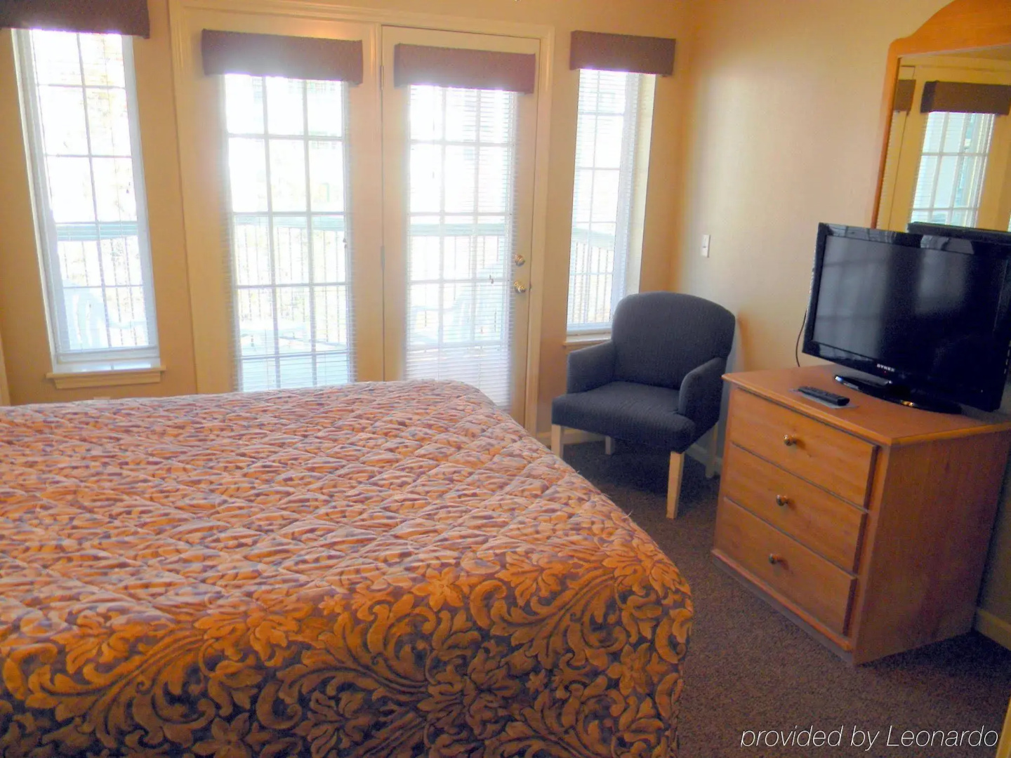 Surrey's Carriage Place Resort