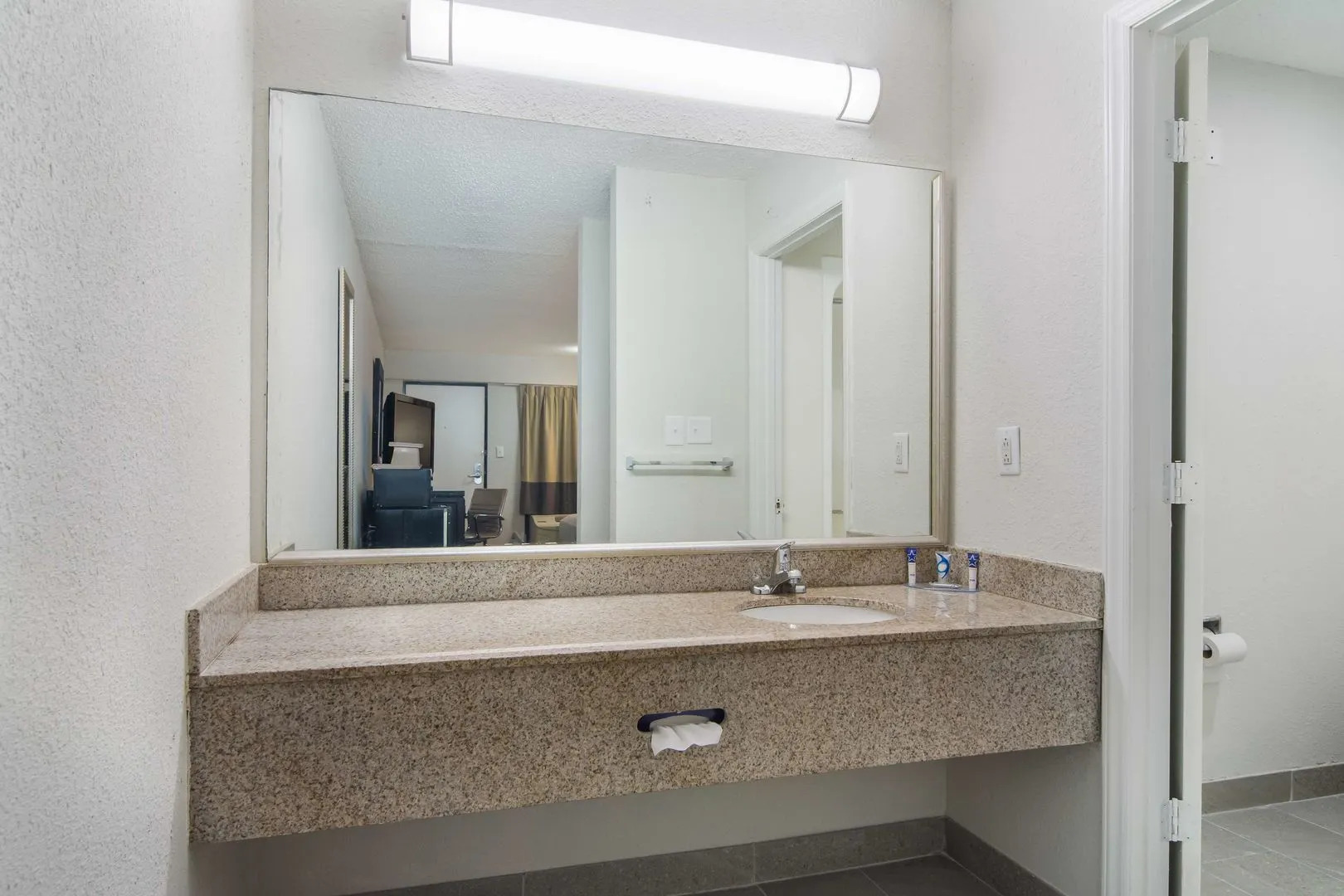 Rodeway Inn Lumberton Central