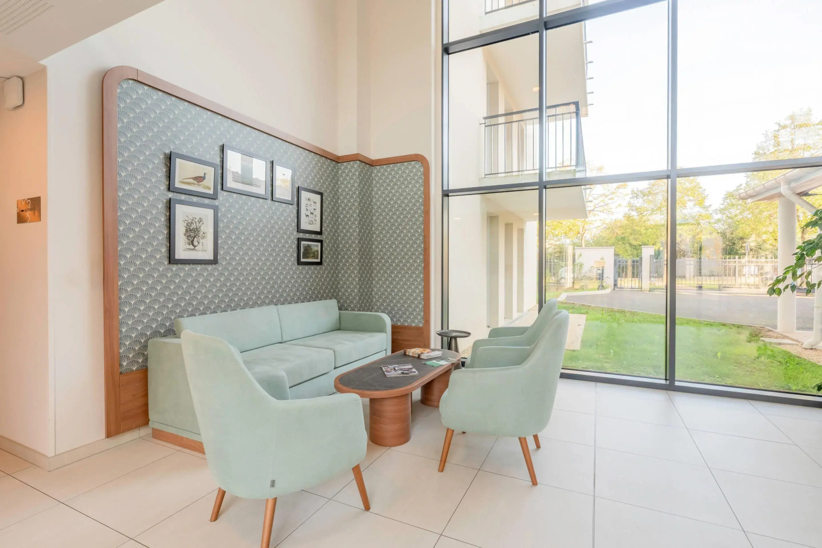 Quality Suites Moissy-Cramayel