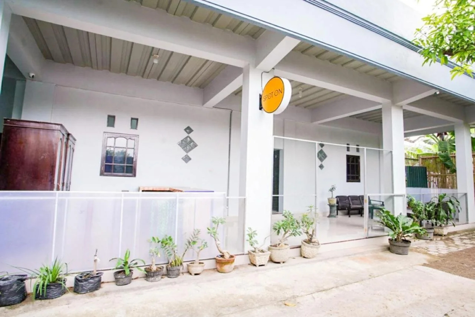 SPOT ON 3199 GALAXY HOUSE 234 Syariah