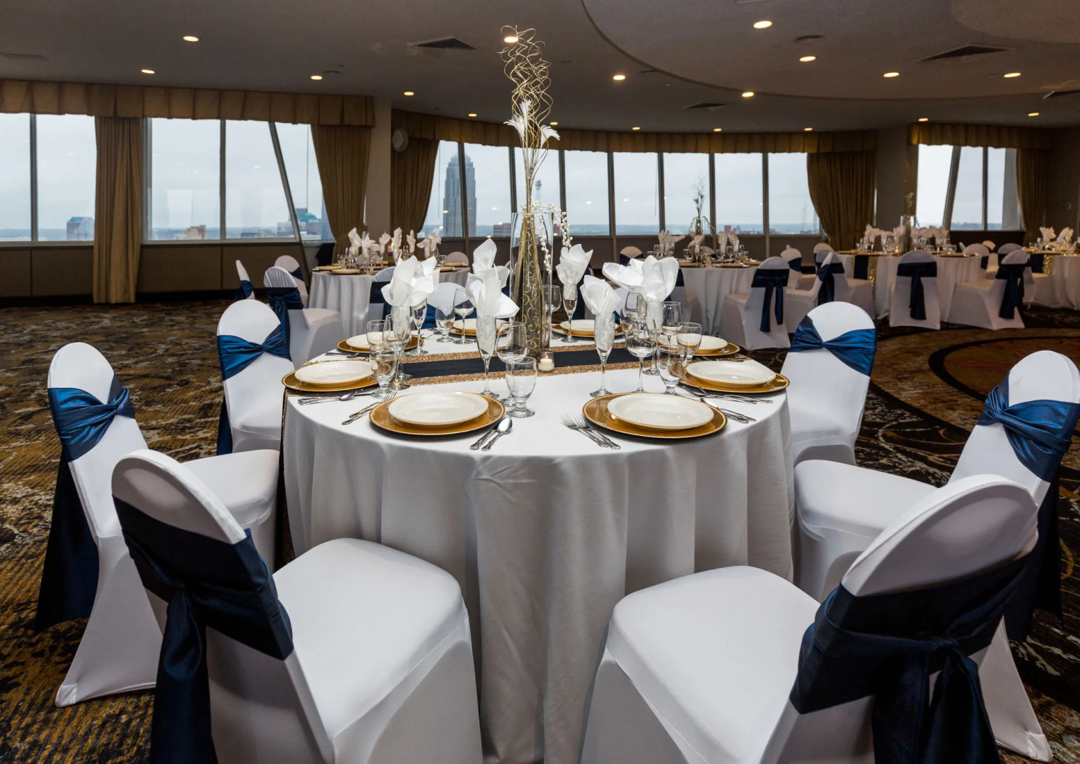 Holiday Inn Downtown - Mercy Area by IHG