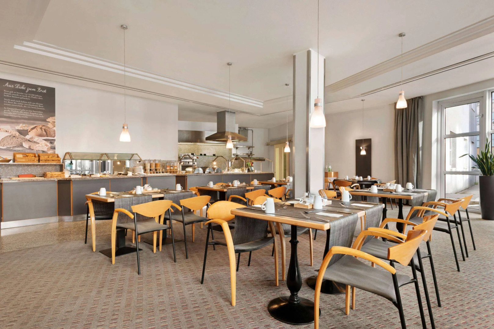 Ramada By Wyndham Bottrop