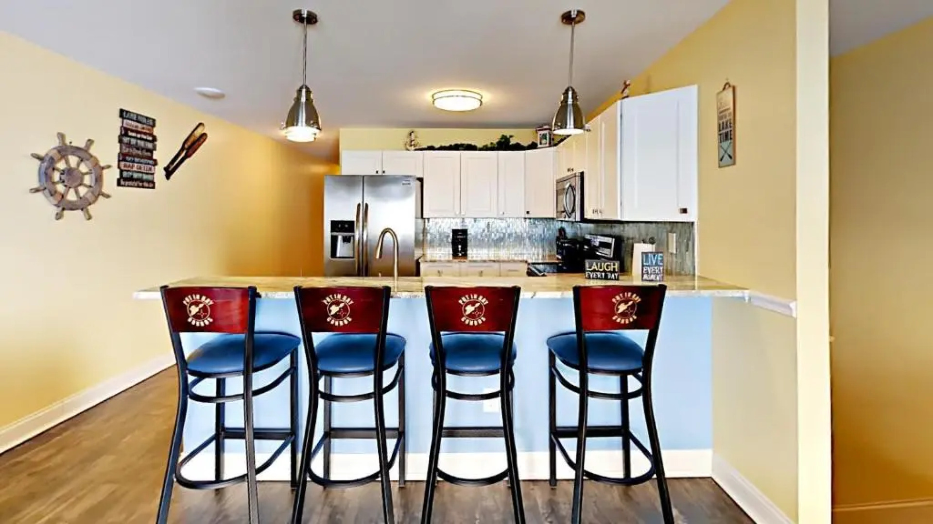 Put-in-Bay Waterfront Condo #107