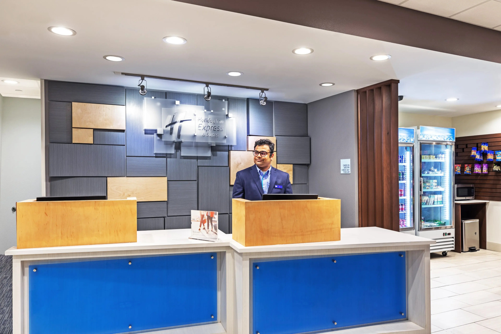 Holiday Inn Exp Stes Purcell by IHG