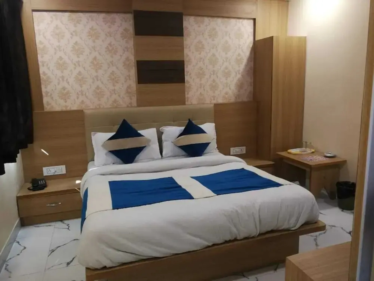 Hotel New Pathik-Ahmedabad