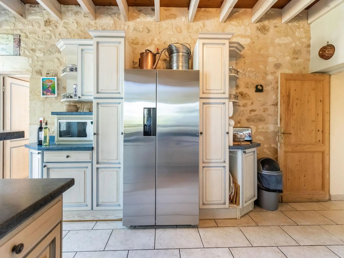 Attractive castle in Cezac with private pool