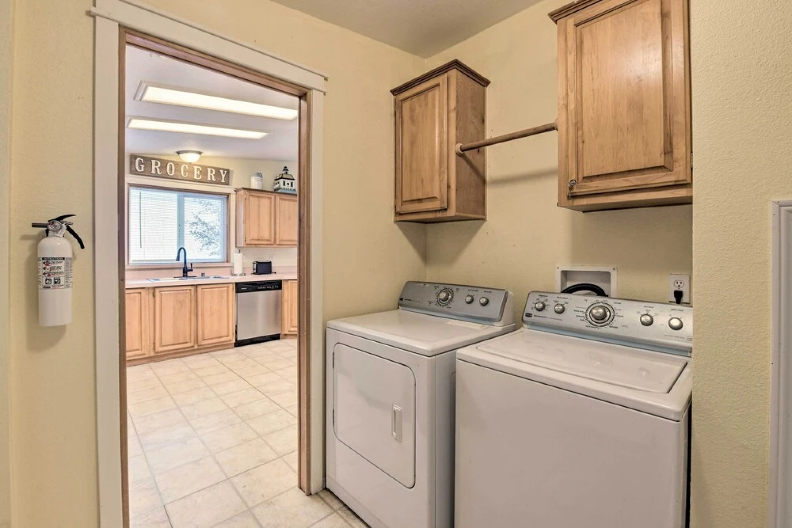 Cute Cottage w/ Deck Walk 115 Ft to Brewery & Cafe