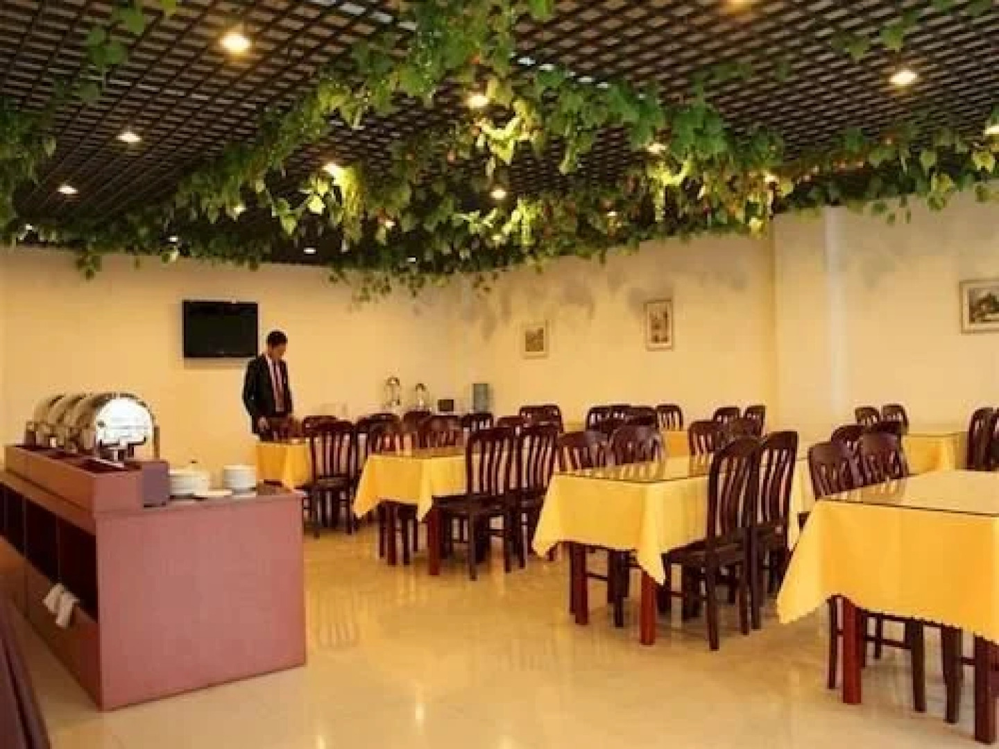 Chengji Business Hotel