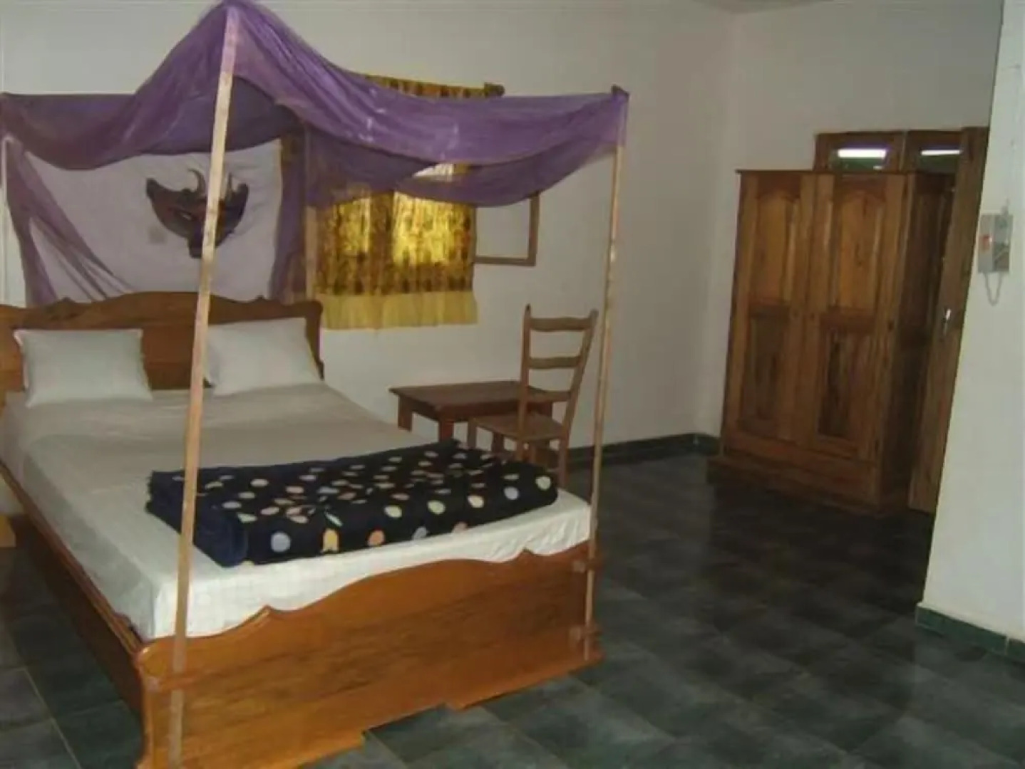 Hotel Mimosa - Hostel