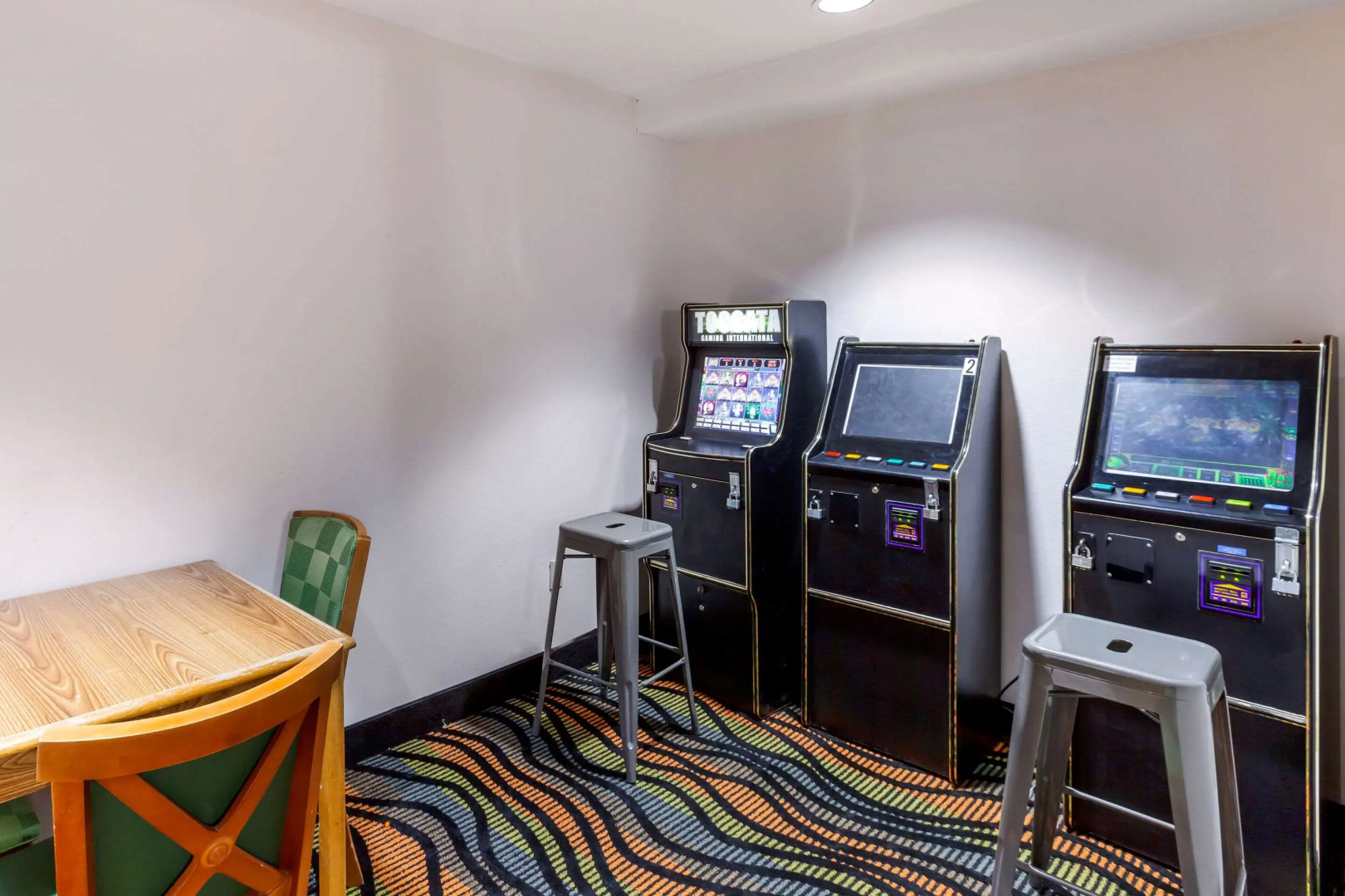 Econo Lodge Inn & Suites Oconto