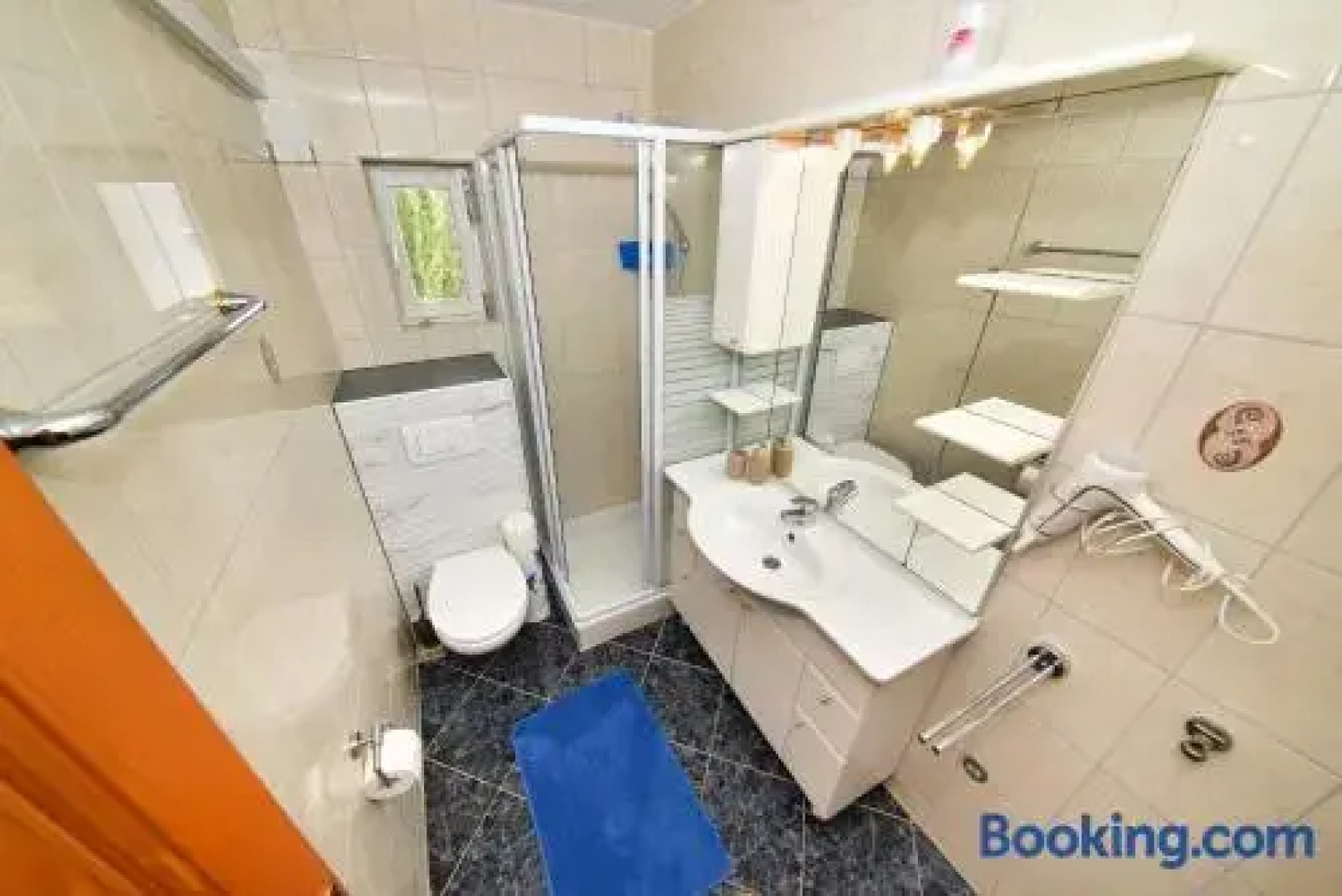 Apartment Ivo Kaurinovic