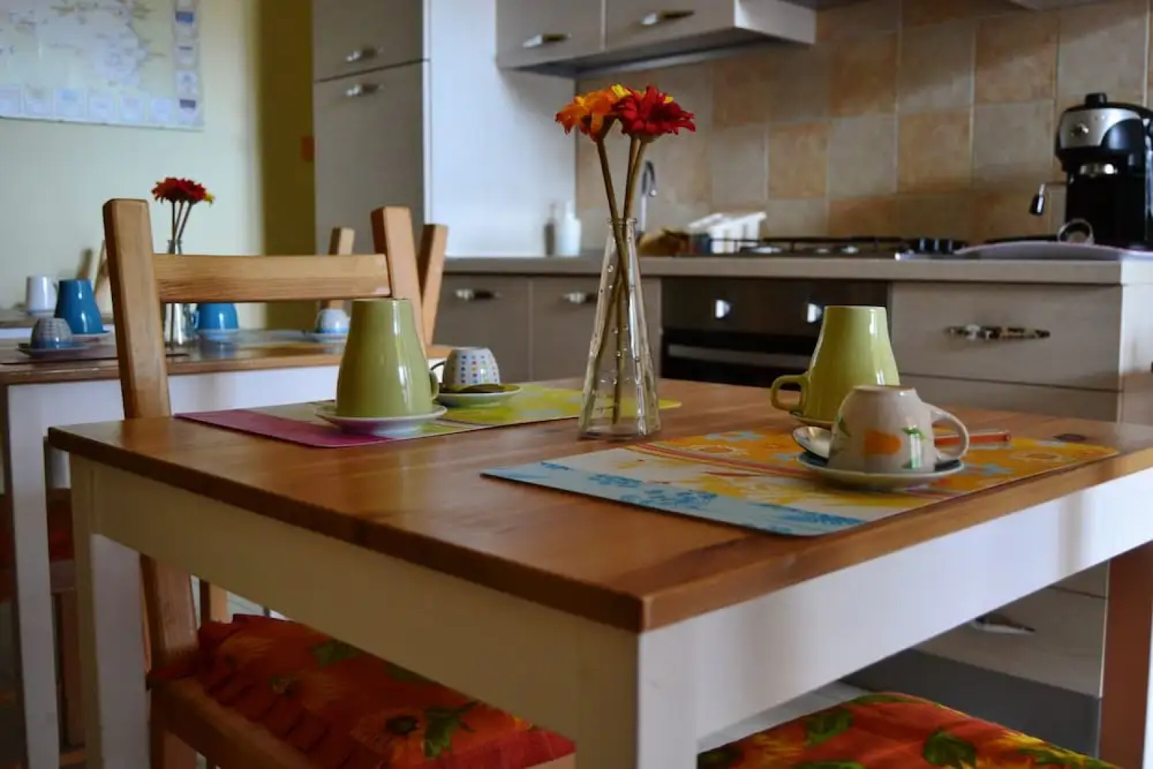 B b S Elia Villa Surrounded by Greenery Inside the Historic Dubini Park