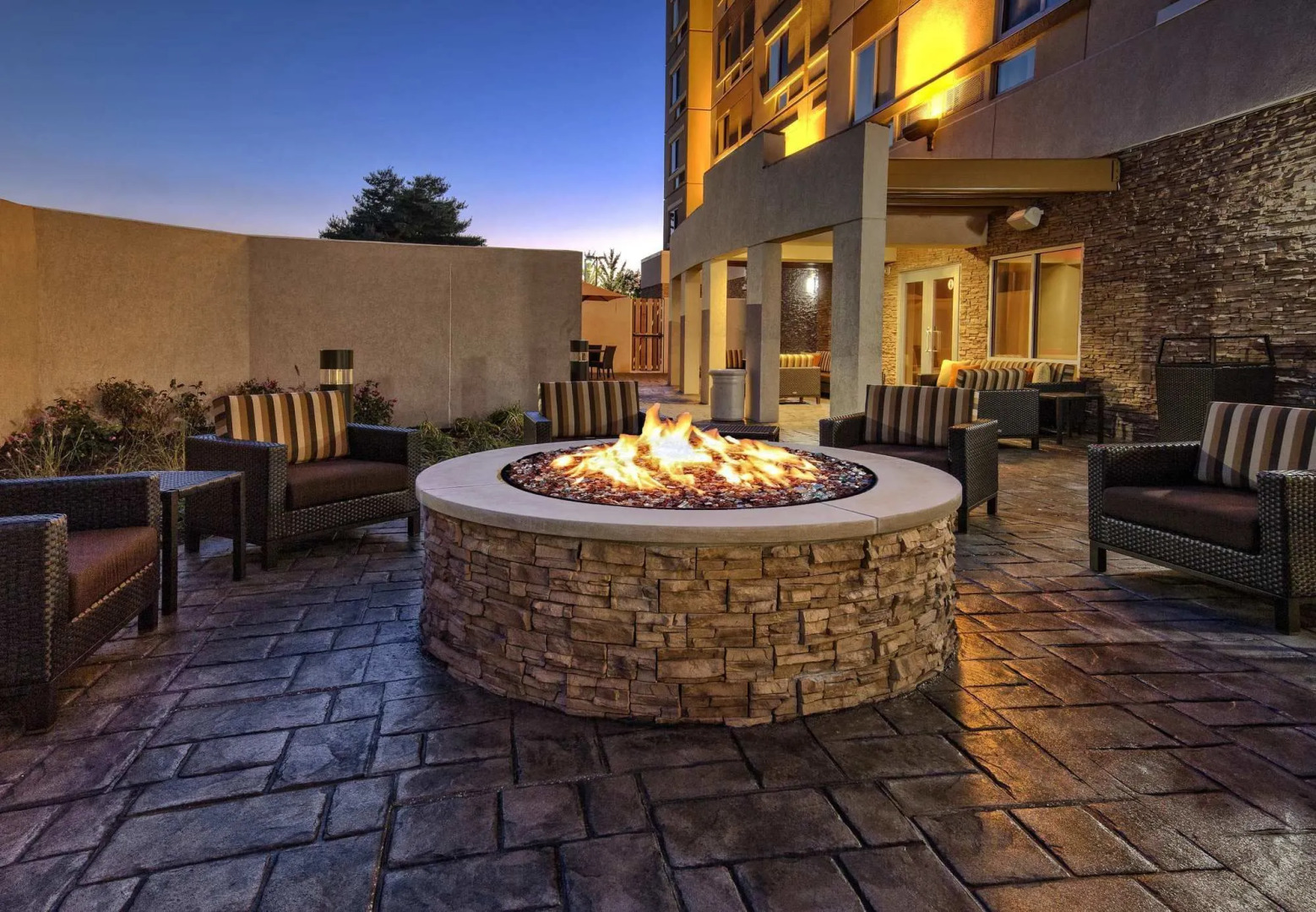 Courtyard Westbury Long Island