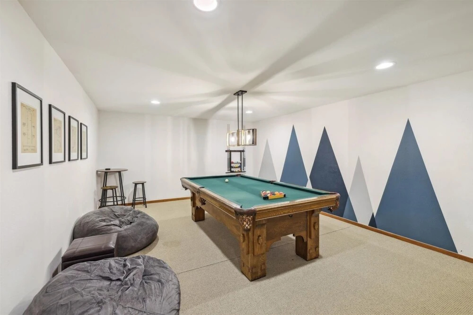 Twins Getaway At Meadow Creek 3 Bedroom Duplex by RedAwning