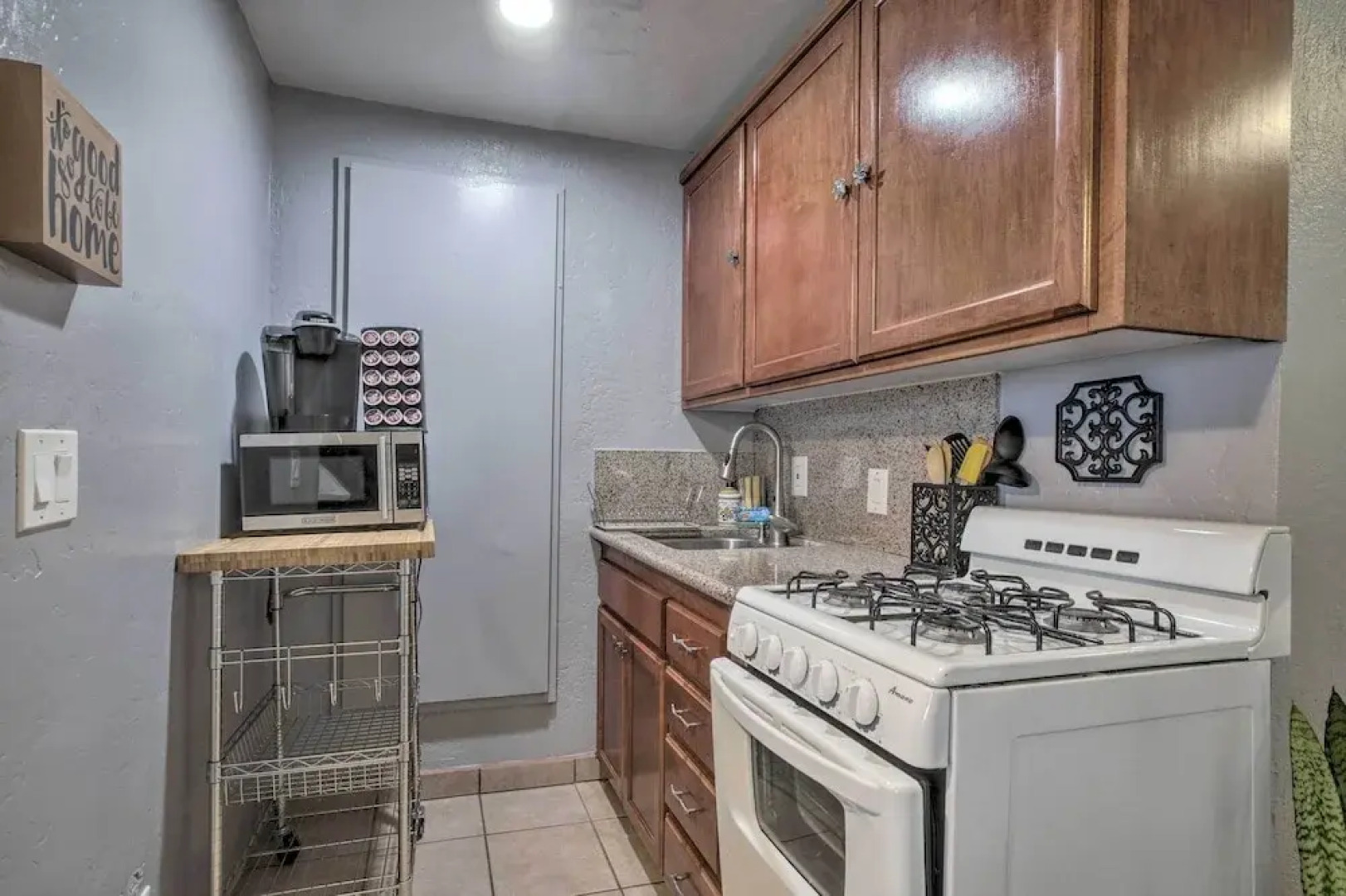 Relaxing Poway Apt w/ Patio Near Parks & Wineries!